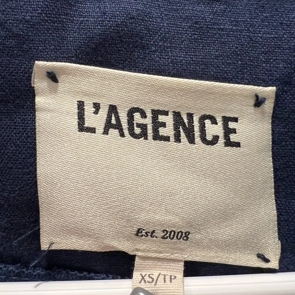 L’AGENCE Celine Linen Jacket -Marine